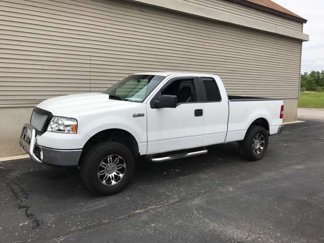Ford F-150 STX 4dr Supercab 4WD Styleside 5.5 Ft. SB Pickup Truck